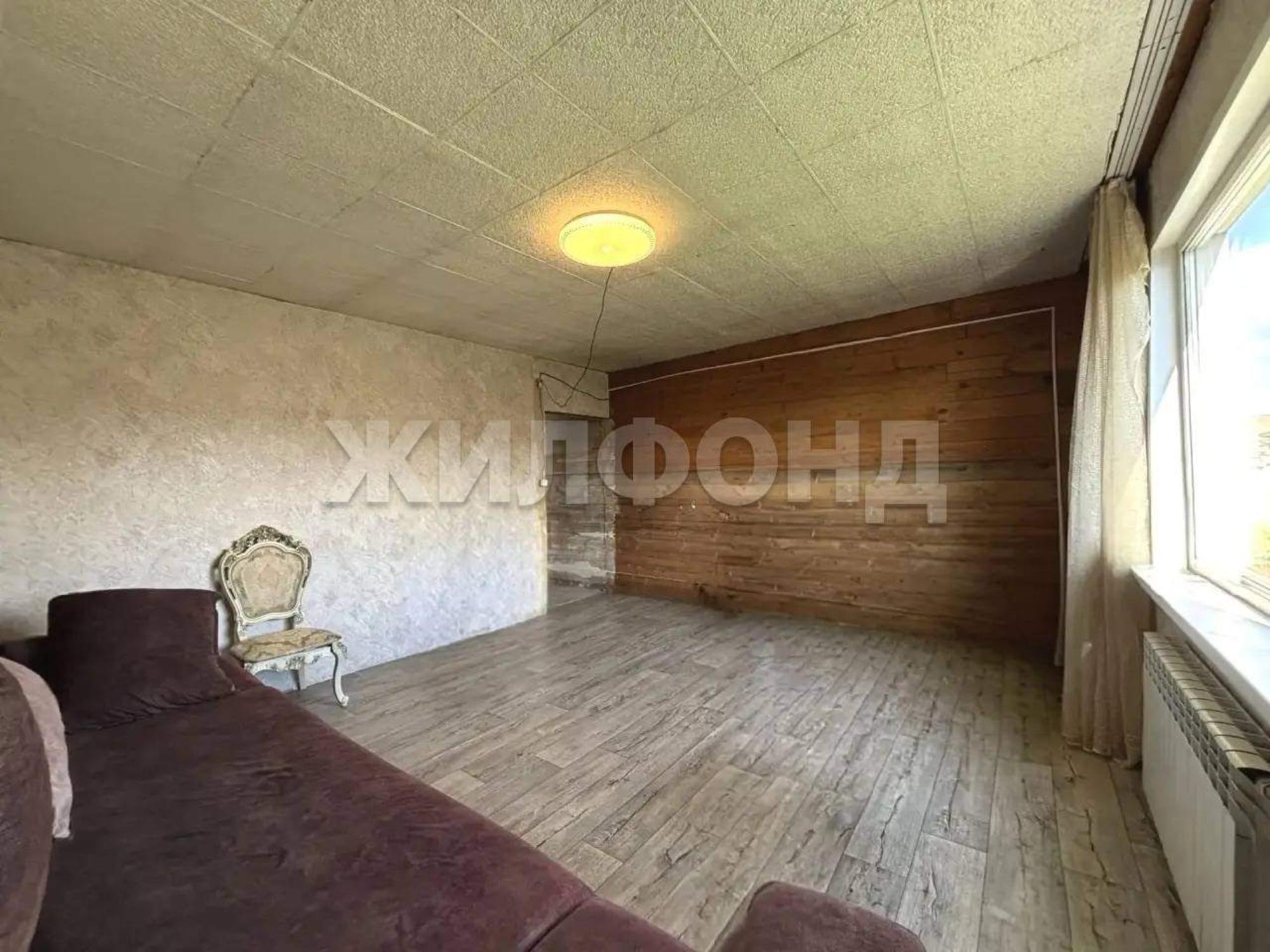 Купить дачу, дом, коттедж за 9 990 000 рублей на Димитрова ул.