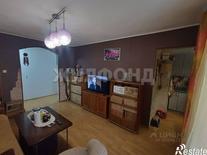 3-комн квартира улица Торосова, 17,  д. 17