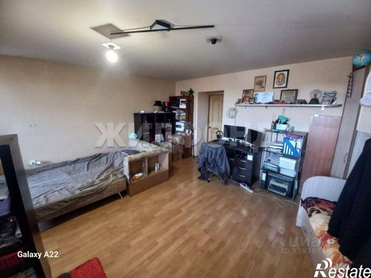 3-комн квартира улица Торосова, 17,  д. 17