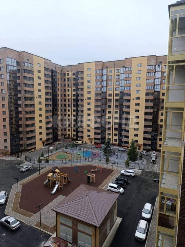 2-комн квартира Генерала Тихонова ул., д.7