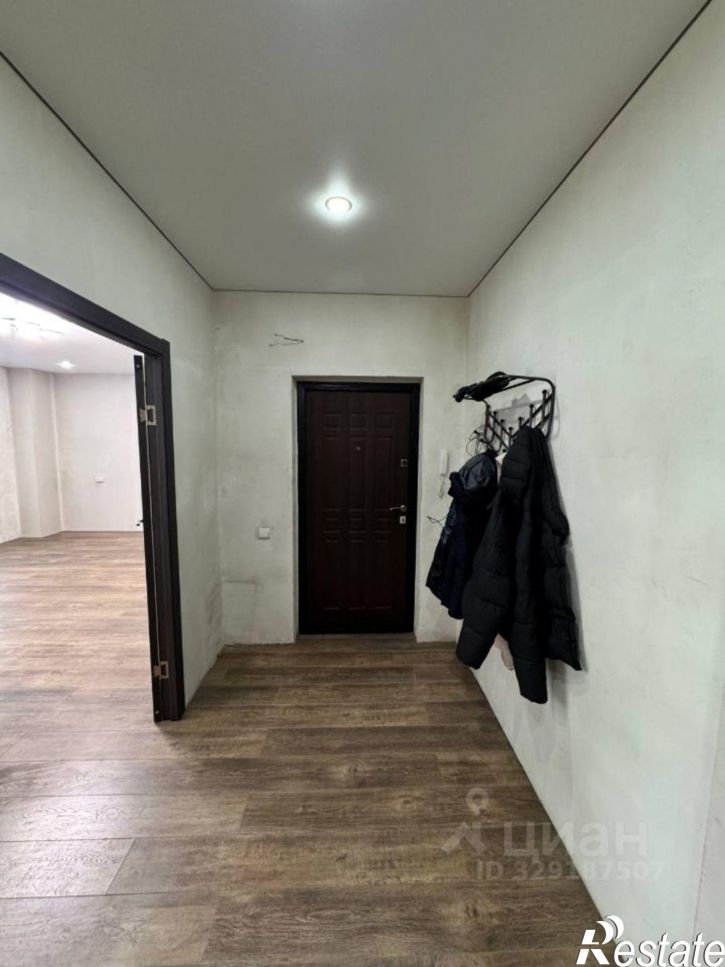 2-комн квартира улица Крылова, 46,  д. 46