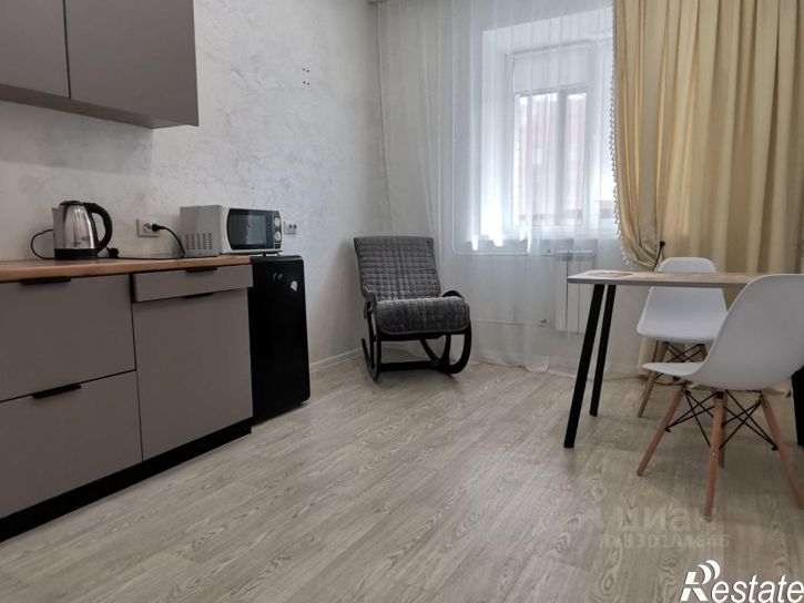 1-комн квартира улица Авиаторов, 8,  д. 8