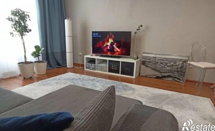 2-комн квартира проспект Дружбы Народов, 43,  д. 43