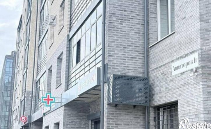 4-комн квартира улица Авиаторов, 1Г,  д. 1Г