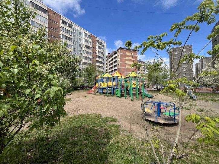 2-комн квартира Крылова ул., д.102