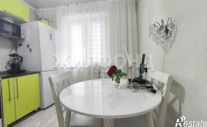 2-комн квартира улица Кирова, 103,  д. 103