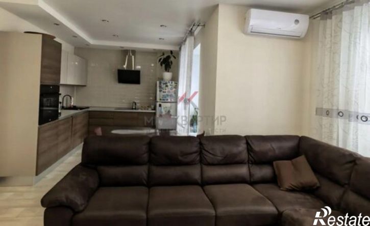 3-комн квартира пр-кт Дружбы Народов, 43,  д. 43