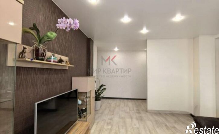 3-комн квартира пр-кт Дружбы Народов, 43,  д. 43