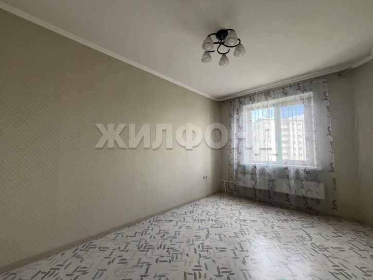 2-комн квартира Крылова ул., д.102