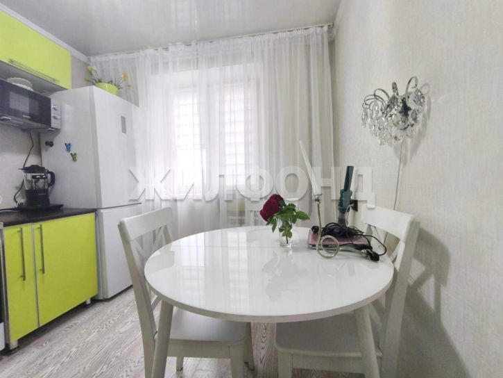 2-комн квартира Кирова ул., д.103
