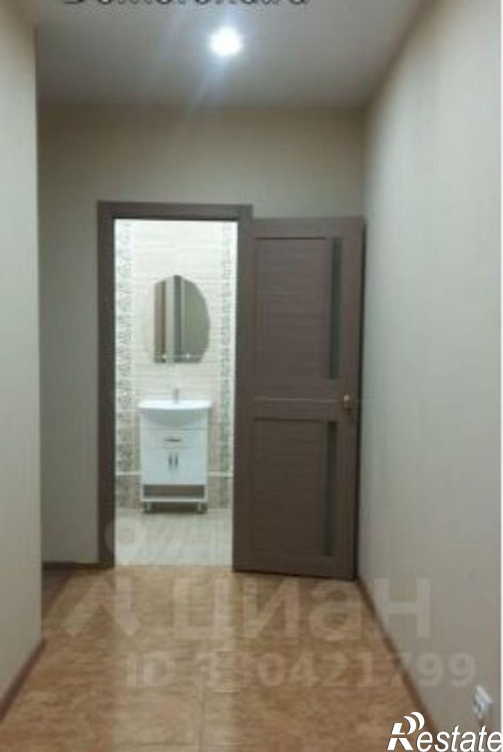 1-комн квартира ул Авиаторов, 10,  д. 10