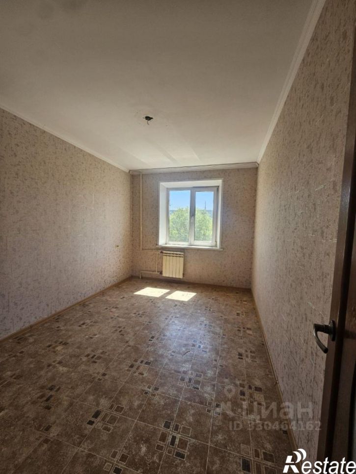 2-комн квартира улица Крылова, 106 к3,  д. 106 к3