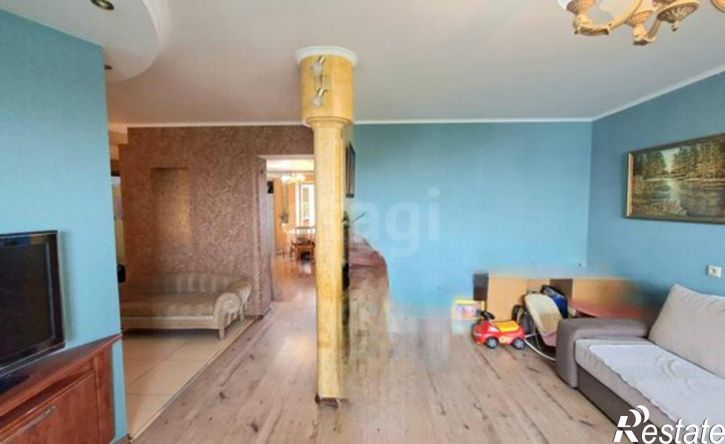 4-комн квартира ул Торосова, 17,  д. 17