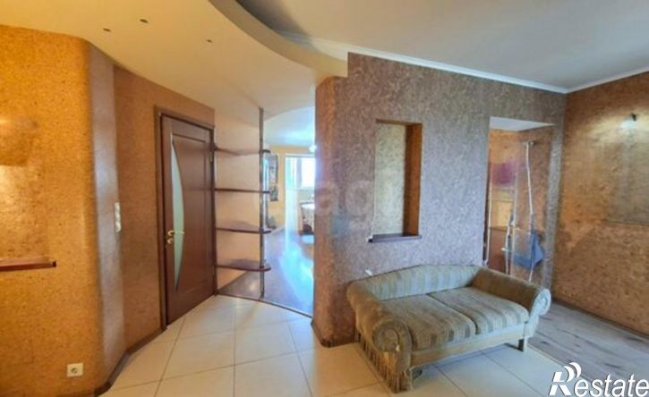 4-комн квартира ул Торосова, 17,  д. 17