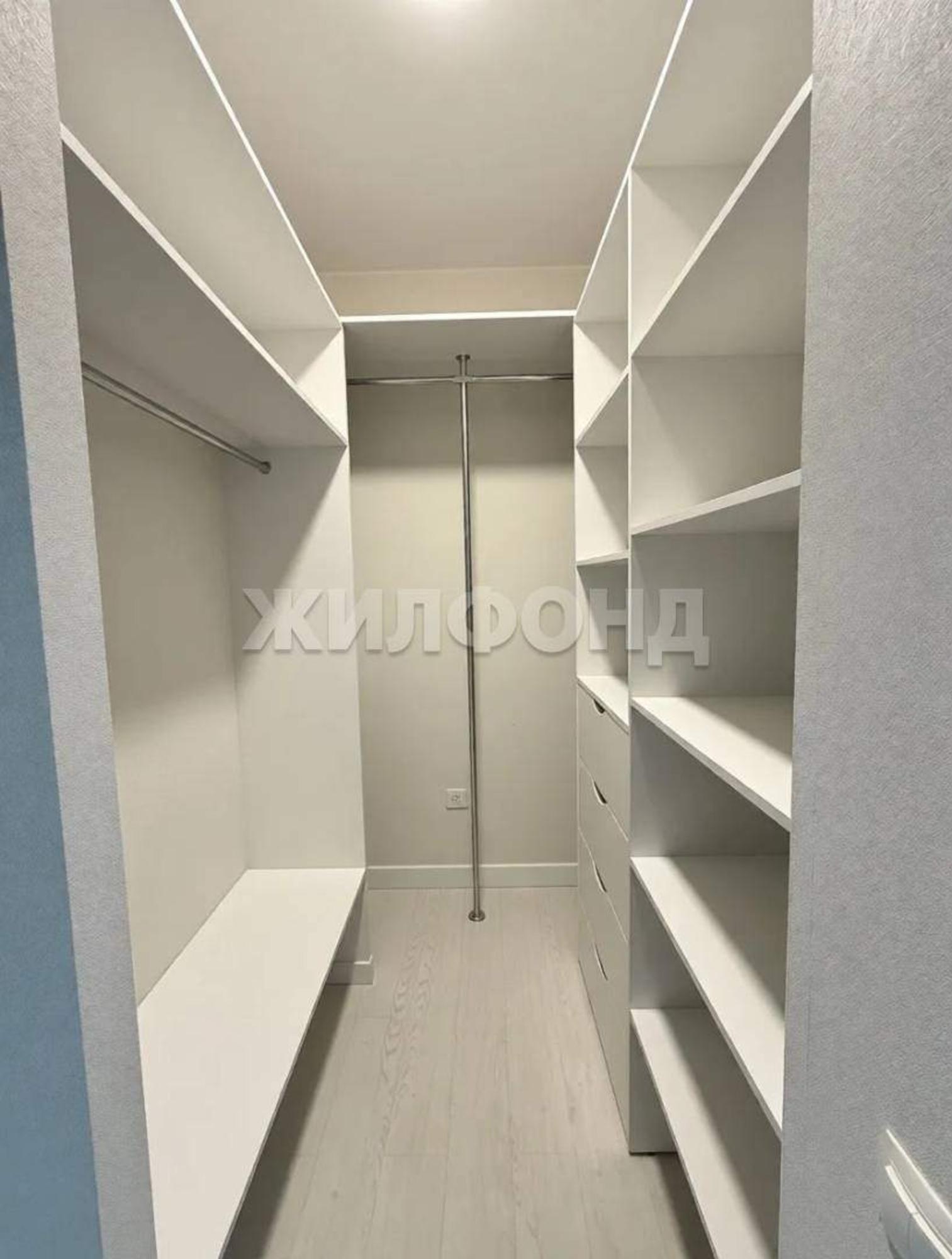 Купить квартиру за 12 500 000 рублей на Генерала Тихонова ул., д.2