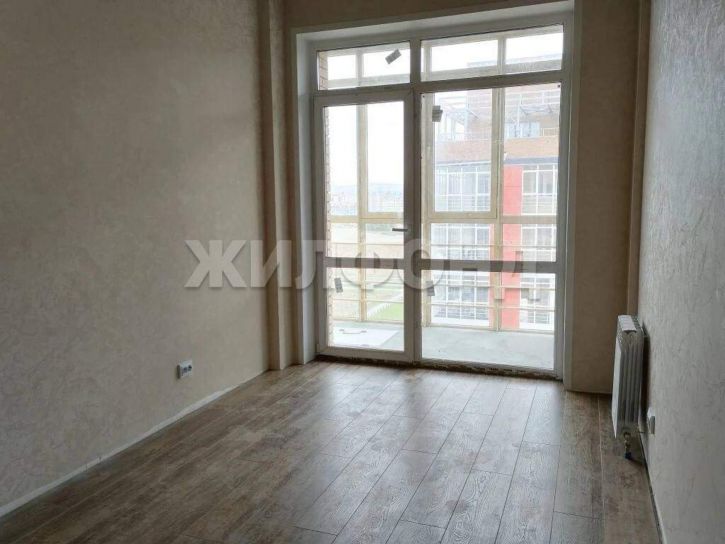2-комн квартира Генерала Тихонова ул., д.7