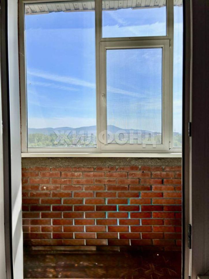 2-комн квартира Комарова ул., д.24