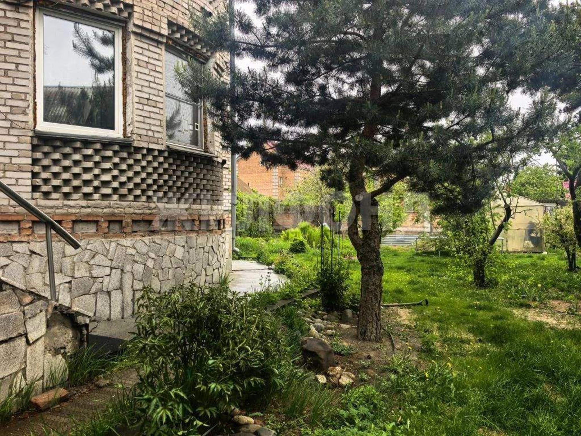 Купить дачу, дом, коттедж за 16 500 000 рублей на Тополевая ул.