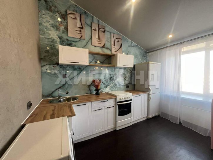 3-комн квартира Дружбы ул., д.39