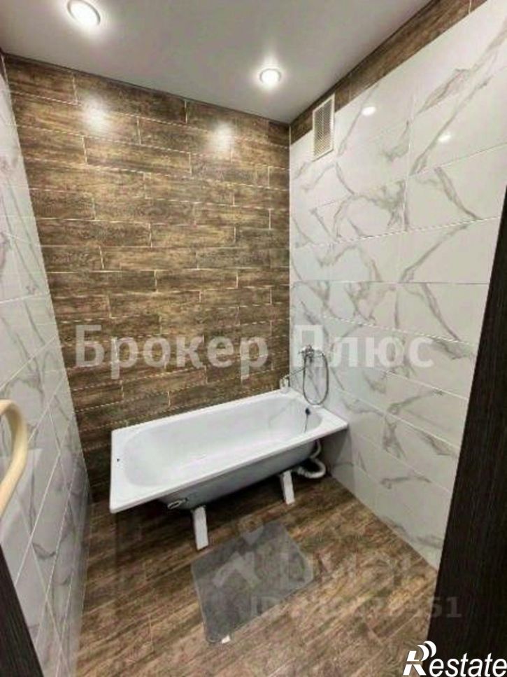 2-комн квартира улица Крылова, 46,  д. 46