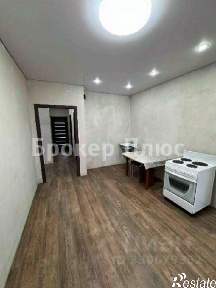 2-комн квартира улица Крылова, 46,  д. 46