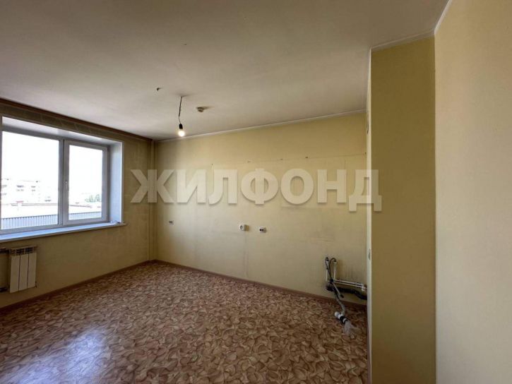 3-комн квартира Торосова ул., д.15