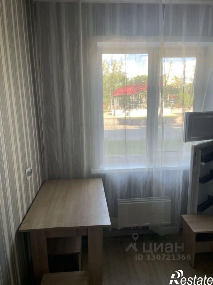 2-комн квартира улица Ленинского Комсомола, 11,  д. 11