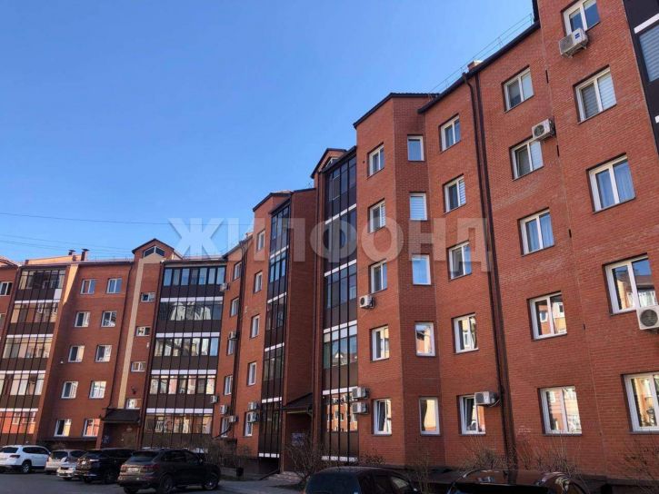 3-комн квартира Дружбы Народов проспект, д.49А
