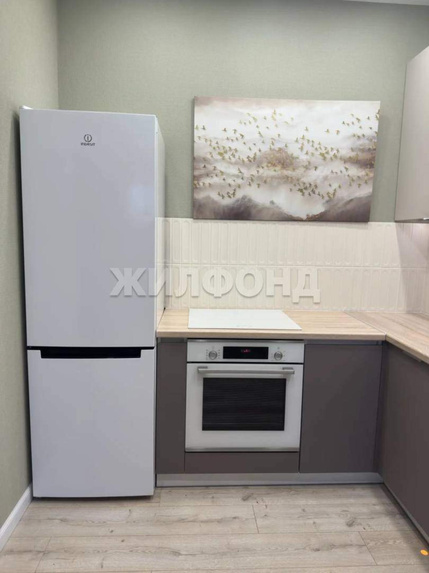 Купить квартиру за 10 200 000 рублей на Комарова ул., д.7