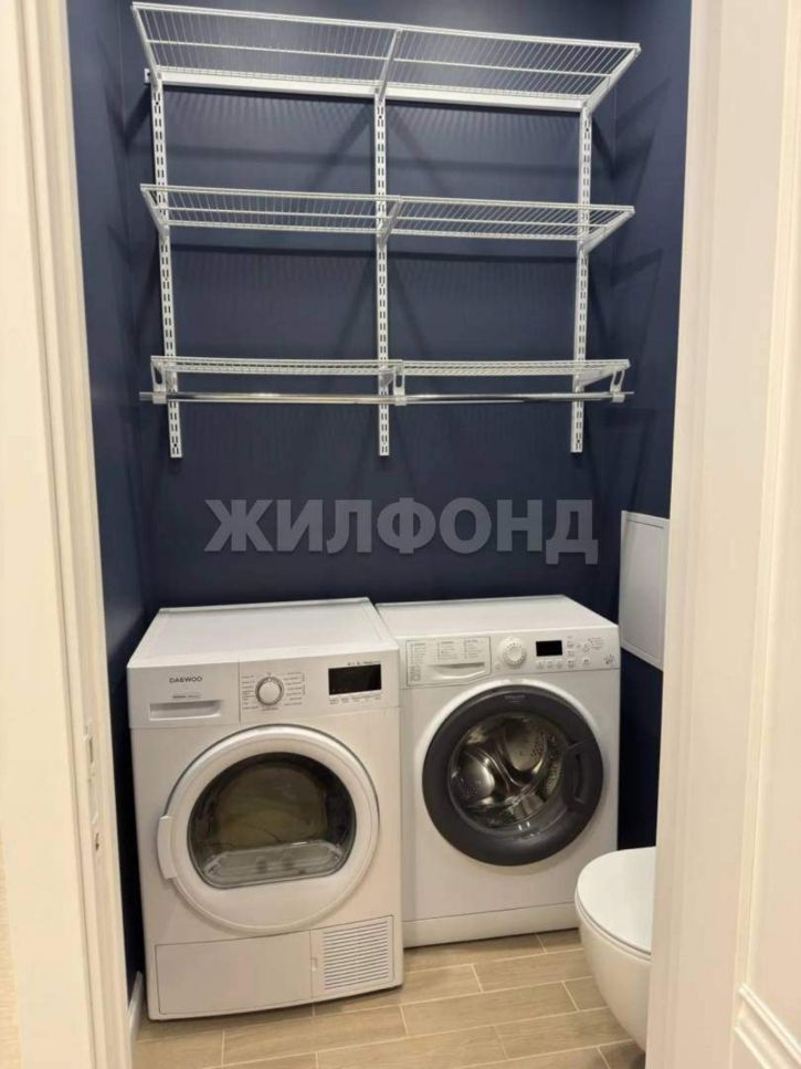 3-комн квартира Комарова ул., д.7