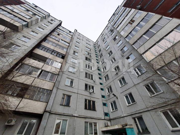 3-комн квартира Щорса ул., д.28