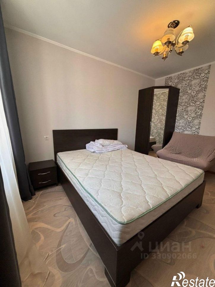 2-комн квартира улица Комарова, 20,  д. 20