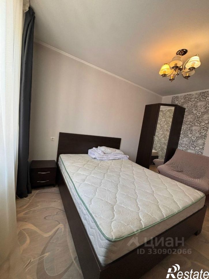 2-комн квартира улица Комарова, 20,  д. 20