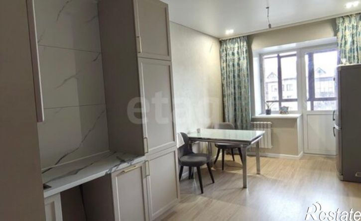 3-комн квартира улица Авиаторов, 6,  д. 6