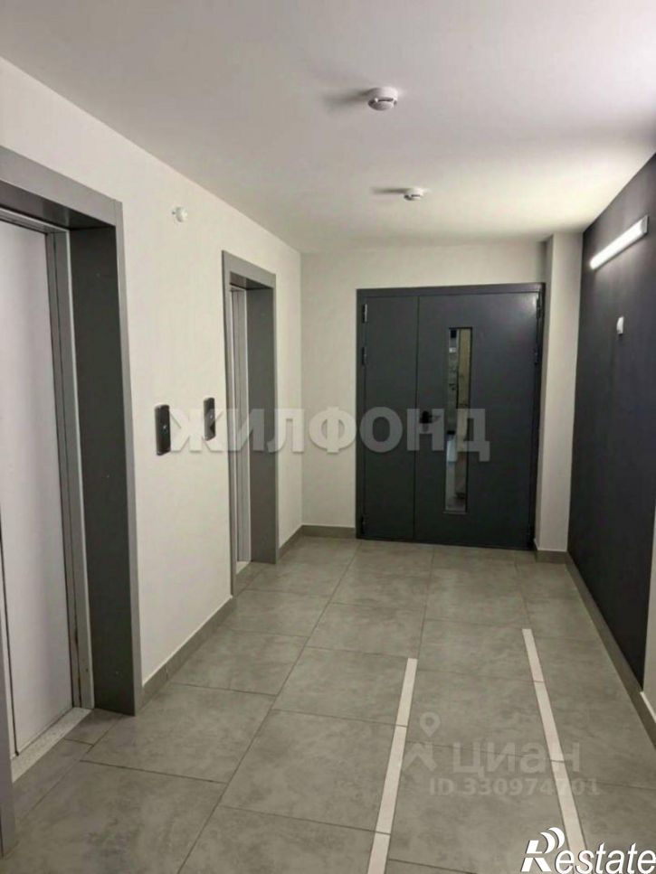 2-комн квартира улица Комарова, 7А,  д. 7А
