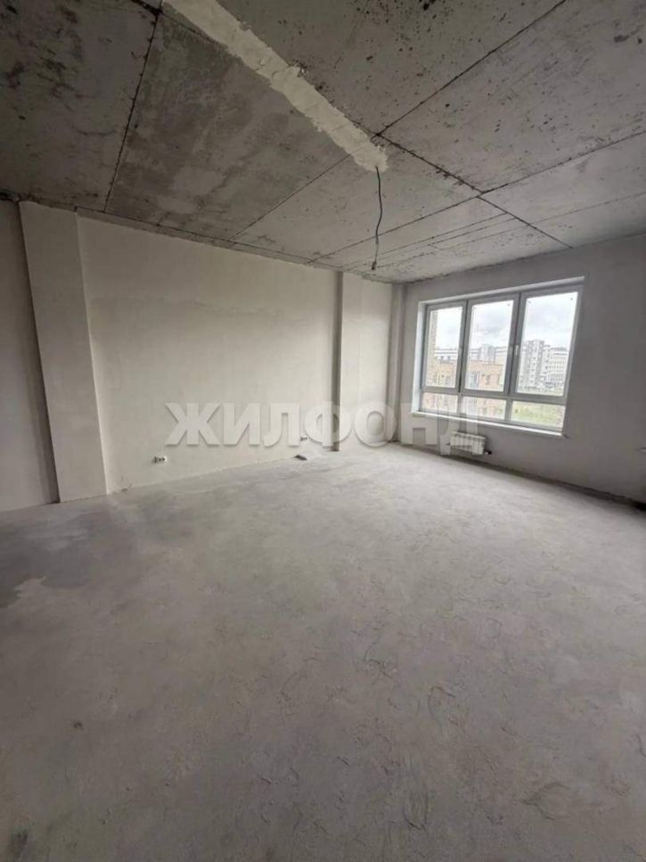 2-комн квартира Комарова ул., д.7А