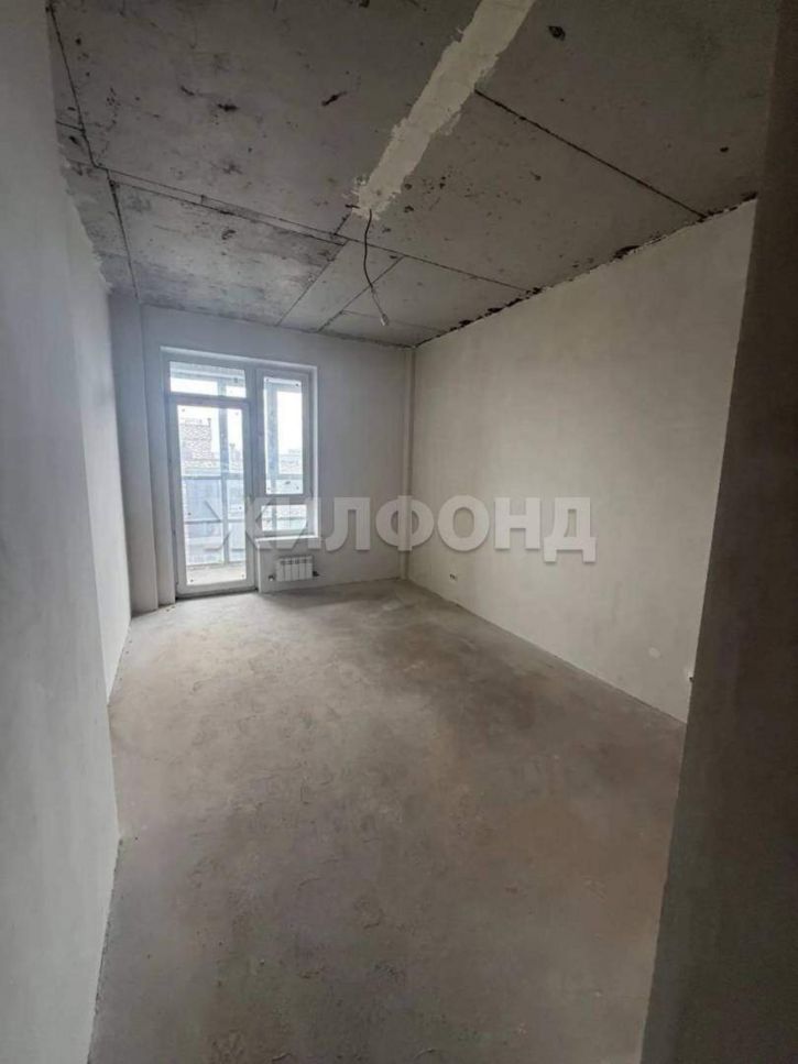 2-комн квартира Комарова ул., д.7А