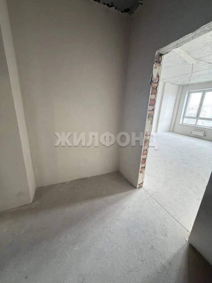2-комн квартира Комарова ул., д.7А