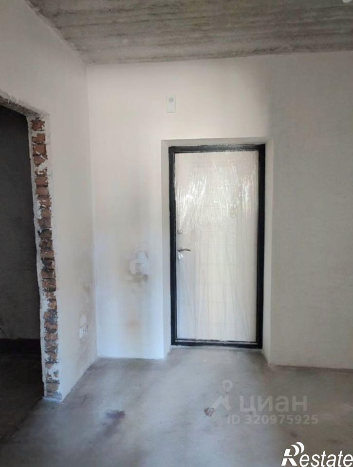 4-комн квартира улица Кирова, 212Б,  д. 212Б