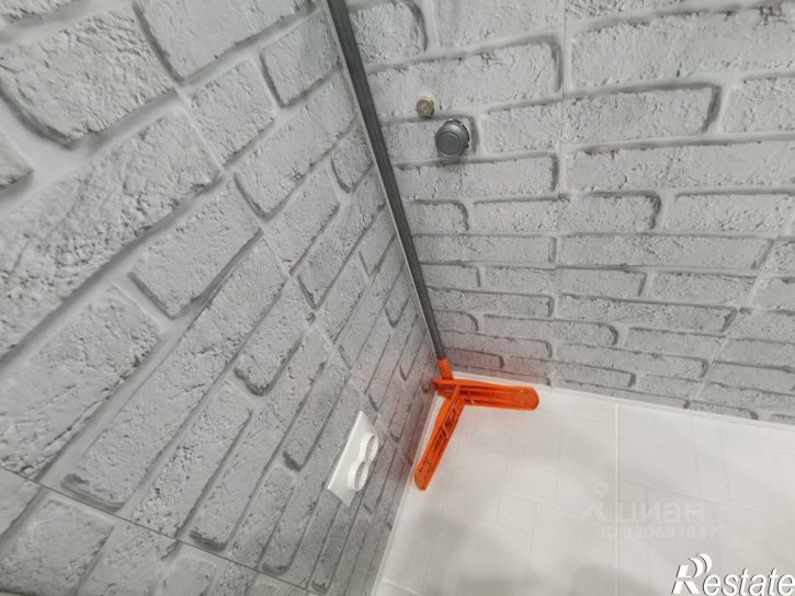 1-комн квартира ул Генерала Тихонова, 10/1,  д. 10/1