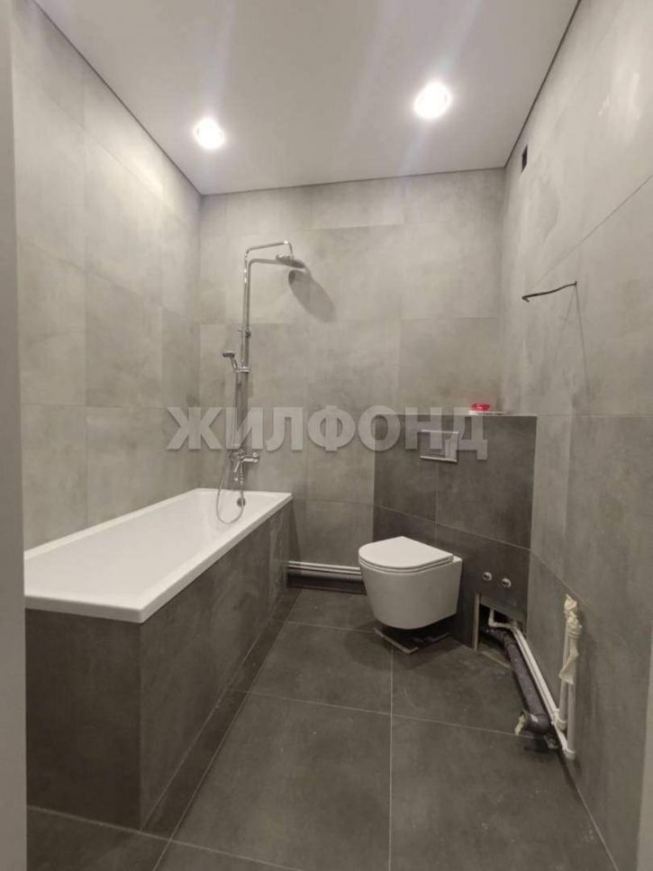 2-комн квартира Генерала Тихонова ул., д.7