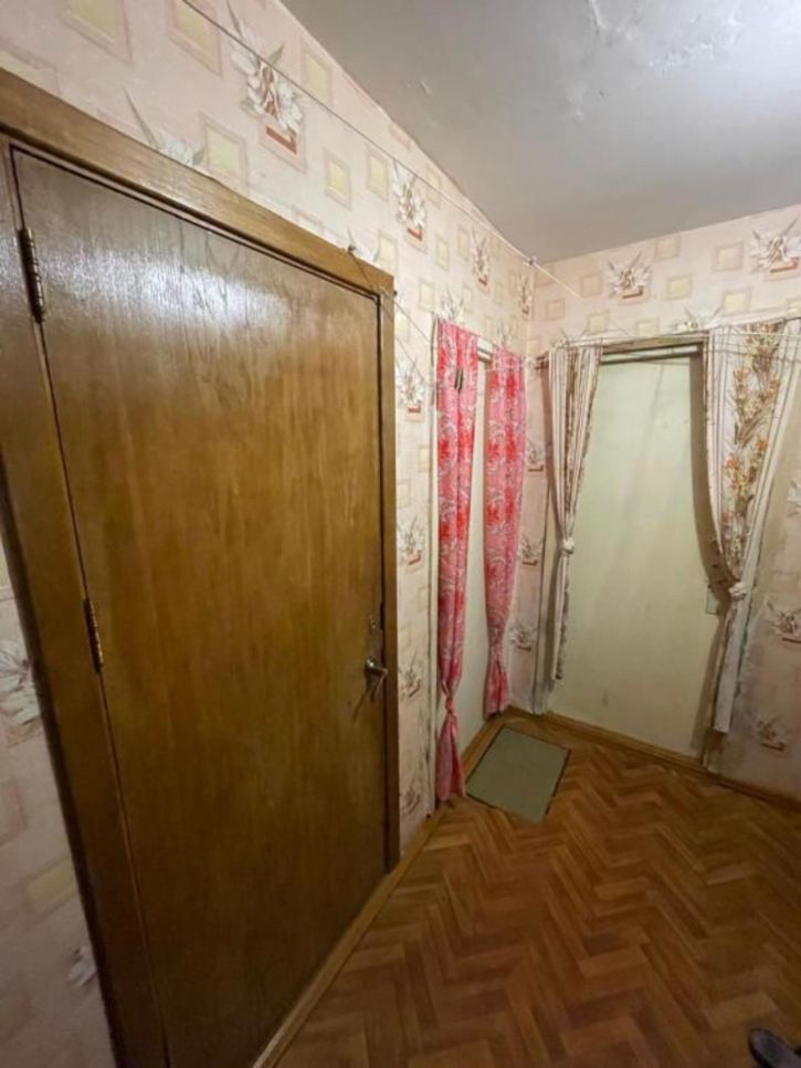 Комната Торговая, 4