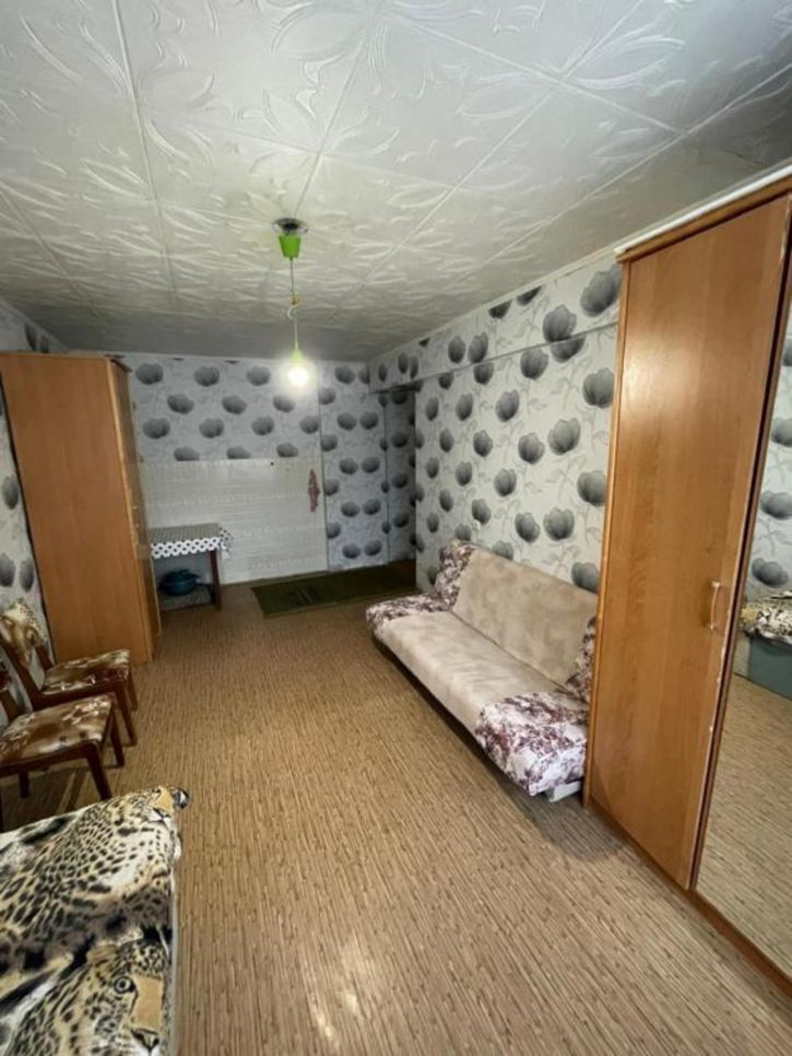 Комната Торговая, 4