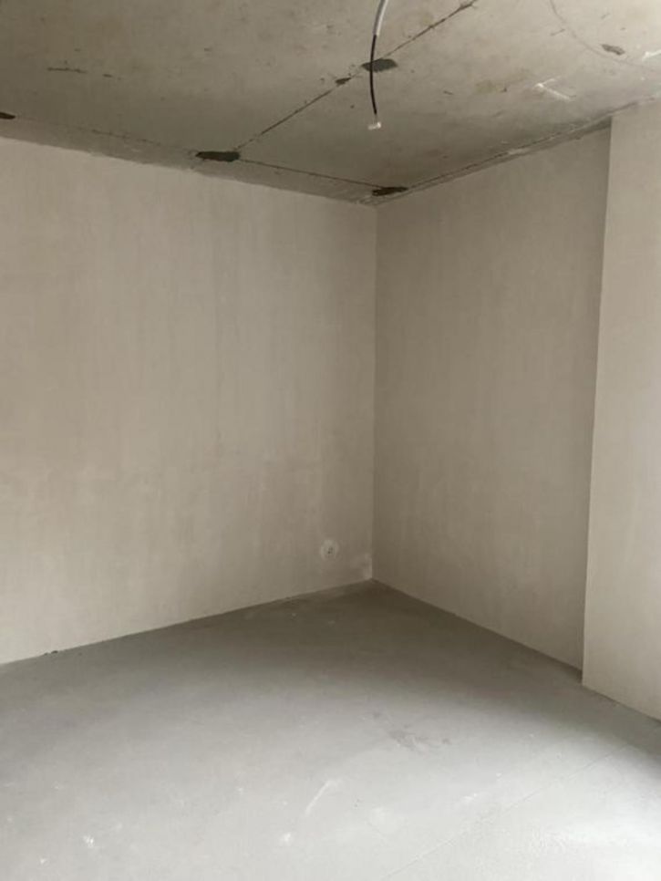3-комн квартира Генерала Тихонова, 5