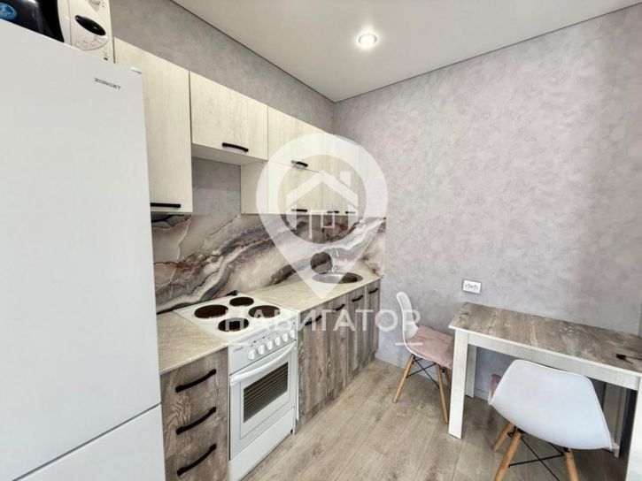 2-комн квартира Советская, 94