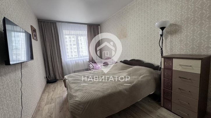 3-комн квартира Дружбы Народов проспект, 43А