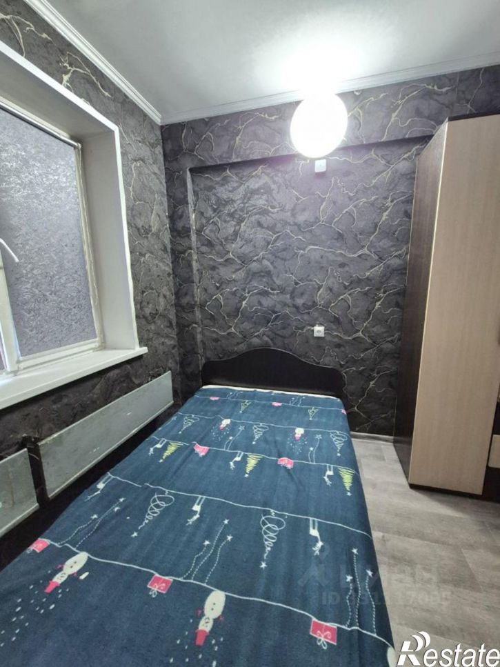3-комн квартира улица Кирова, 250,  д. 250