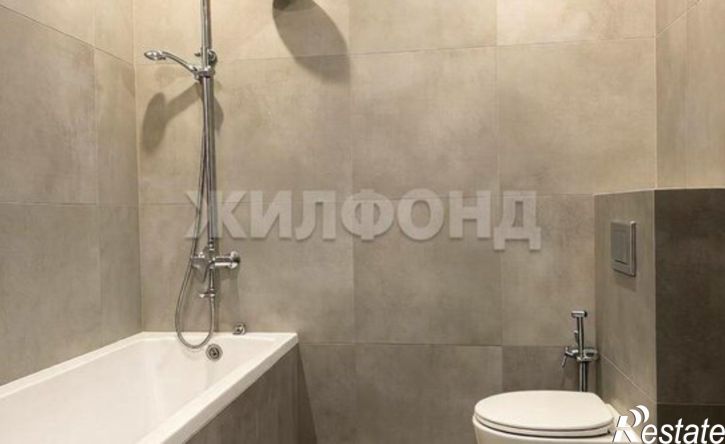 3-комн квартира в новом доме ул Генерала Тихонова, 7,  д. 7
