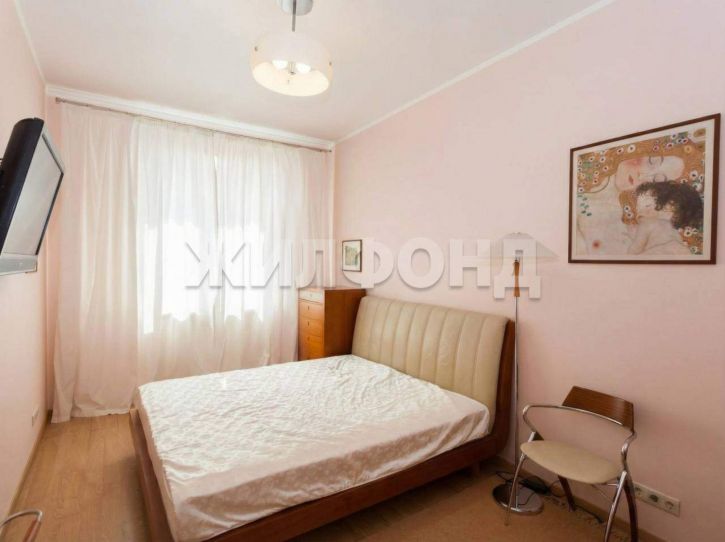 3-комн квартира Чехова ул., д.56