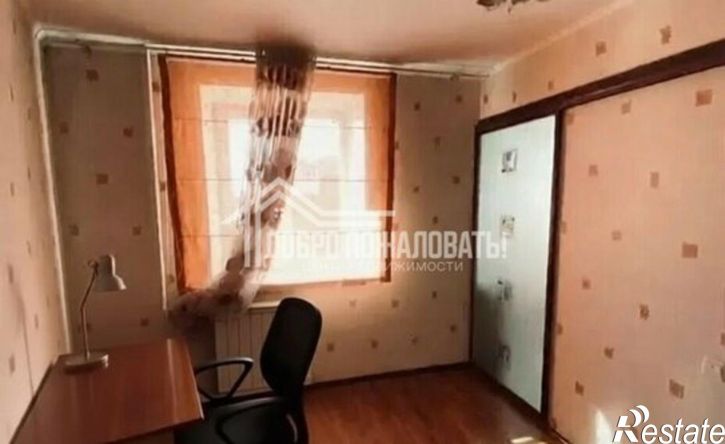4-комн квартира ул Торосова, 17,  д. 17